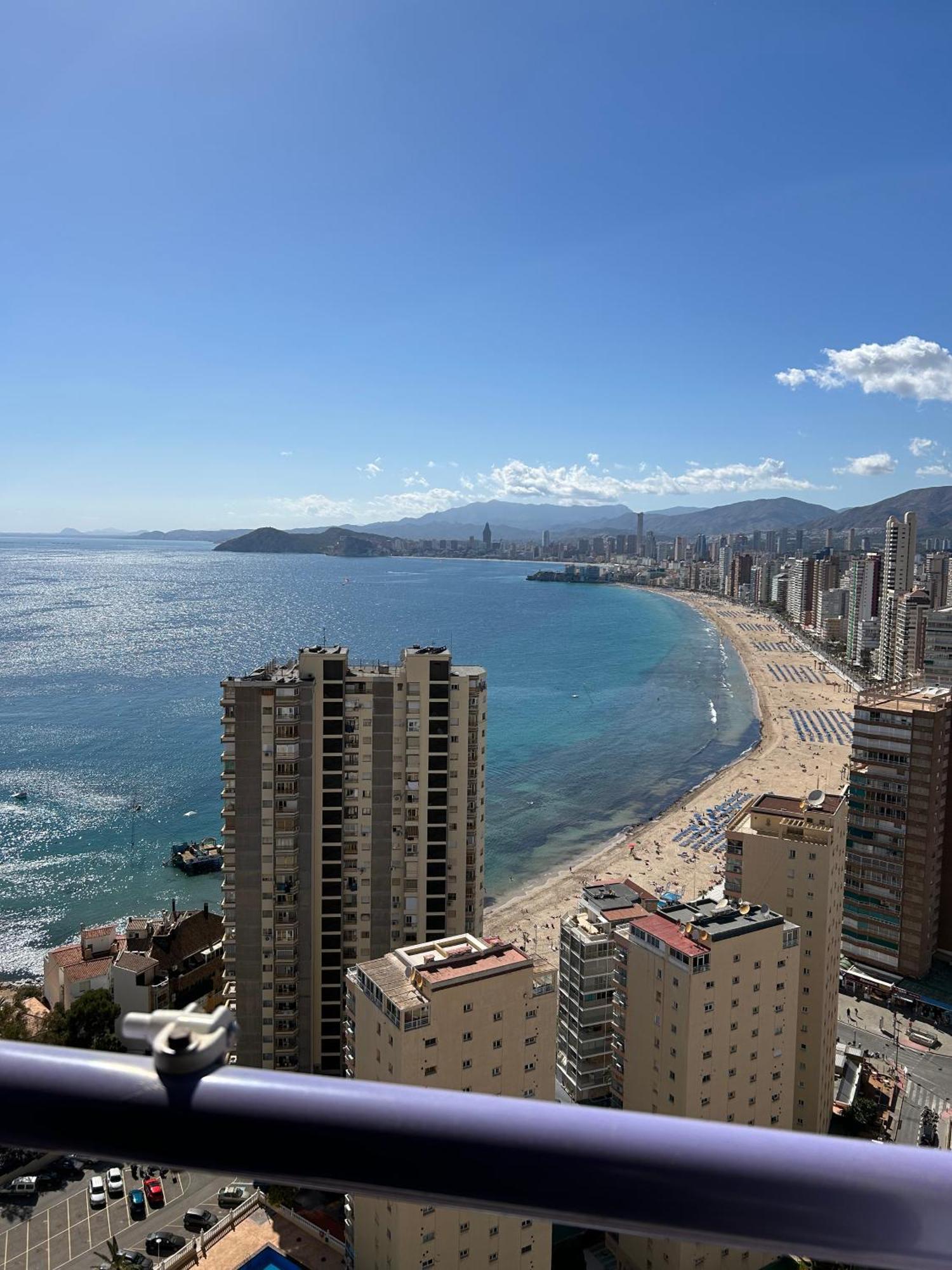 Apartamento Con Preciosas Vistas Y Piscina Benidorm Eksteriør billede