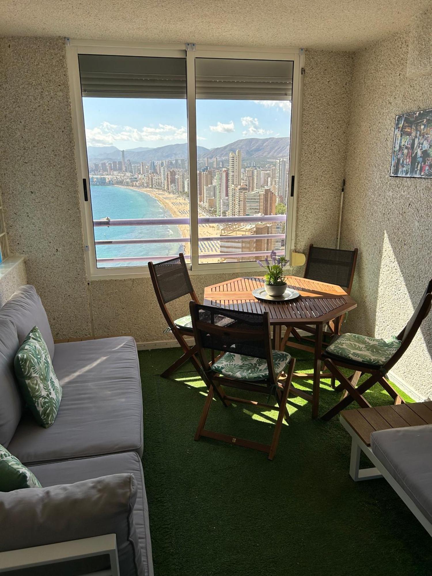 Apartamento Con Preciosas Vistas Y Piscina Benidorm Eksteriør billede